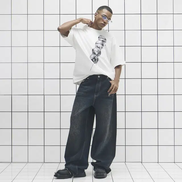 455EMBLE x ALEUNG Letter Print Crewneck T-Shirt White