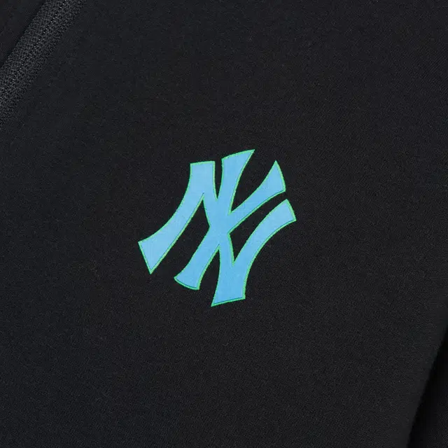 MLB