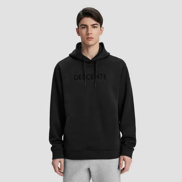 DESCENTE ESSENTIAL