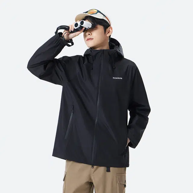企鹅  三防运动连帽纯色字母  防水防风保暖冲锋衣 男款