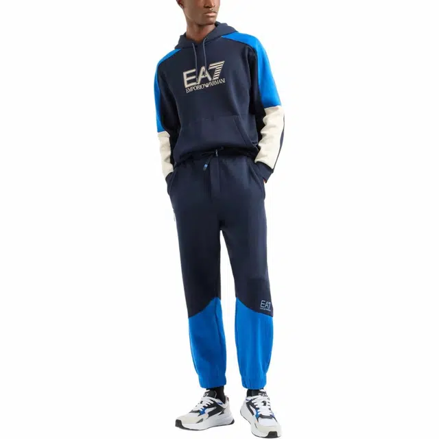 EMPORIO ARMANI EA7