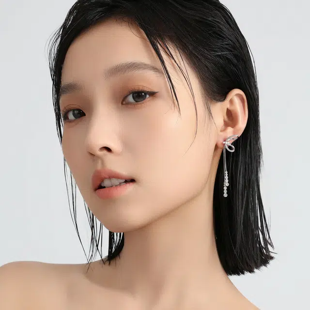 MISS XIA JWY