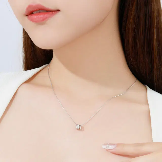 S925