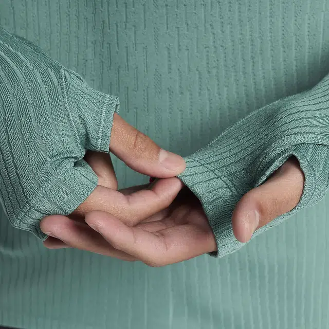 Nike x Liverpool FC Strike Elite