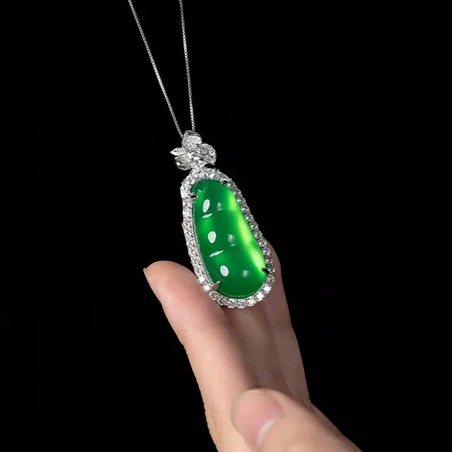 缘钰祥 小众设计感百搭平安豆轻奢高级感四季豆 玉髓 玉石项链 女款