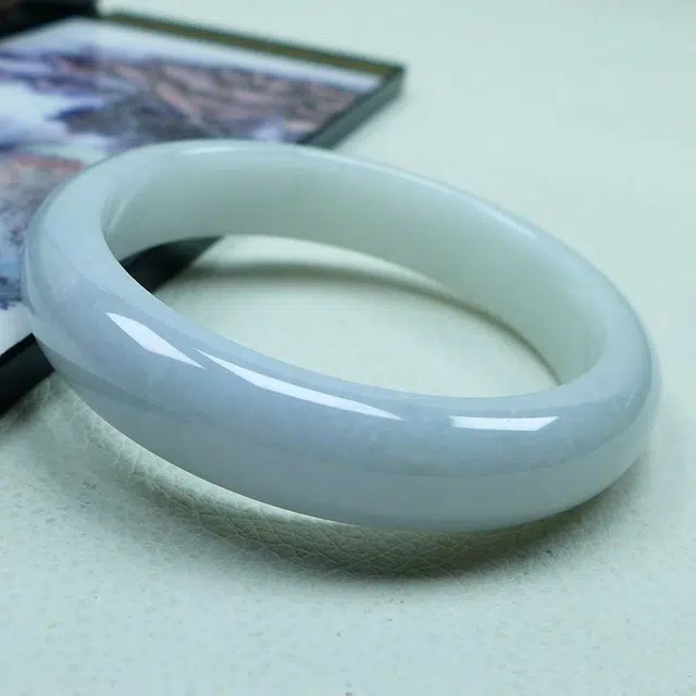 55.6mm 55.06g