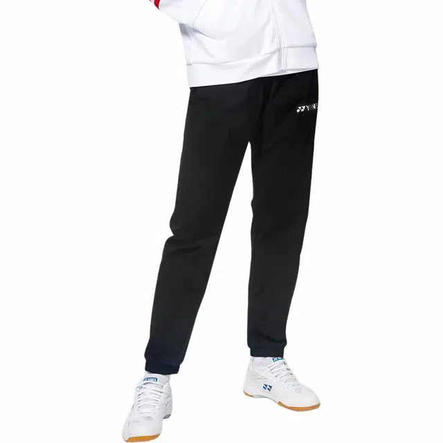 YONEX