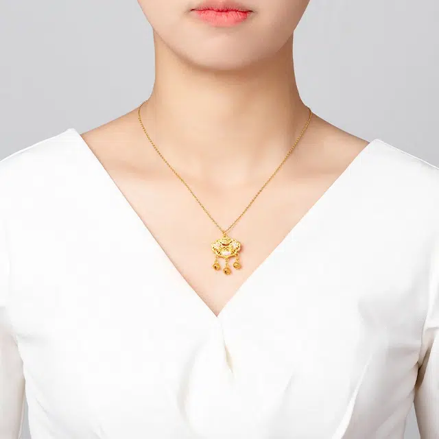贝戈丽丝 锦鲤锁包 甜美可爱吉祥如意铃铛平安锁 新中式国风时尚精致潮流 日常穿搭#好运 足金 一口价 黄金项链 女款