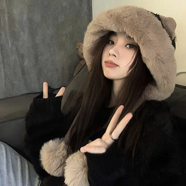 优幽兰 显脸小纯色防风防寒加厚保暖高级感小众 绒线帽 女款