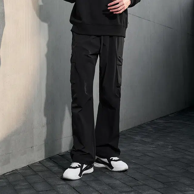 UZIS