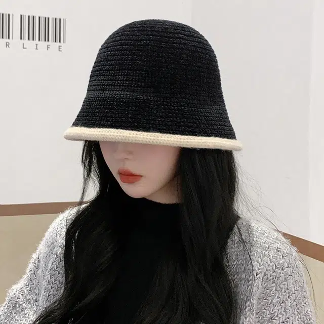 优幽兰 韩版显脸小 设计感拼色毛边防风防寒针织 韩系高级感 渔夫帽 女款