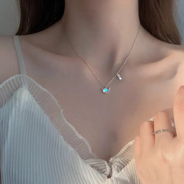 S925