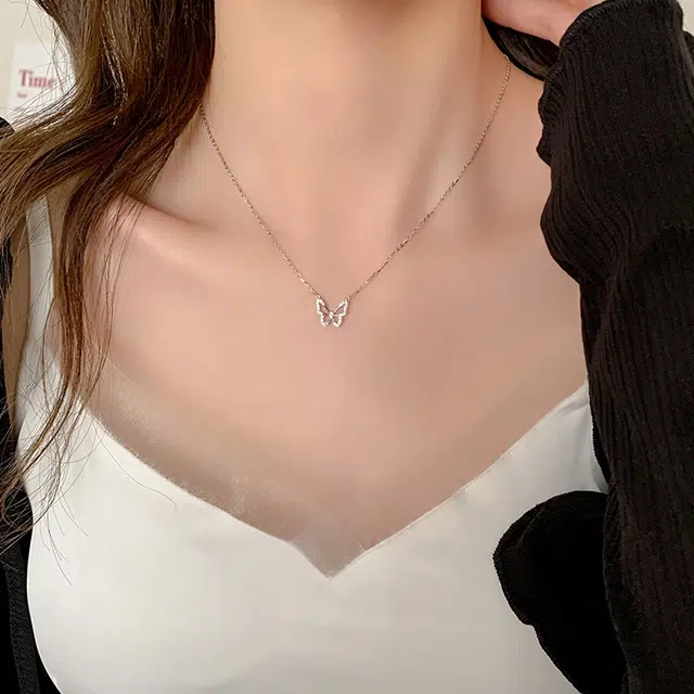 S925
