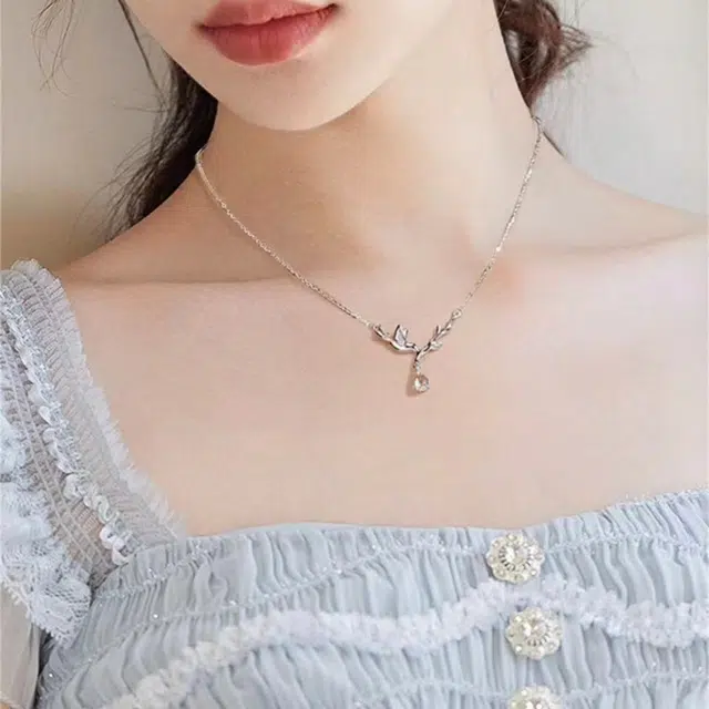S925