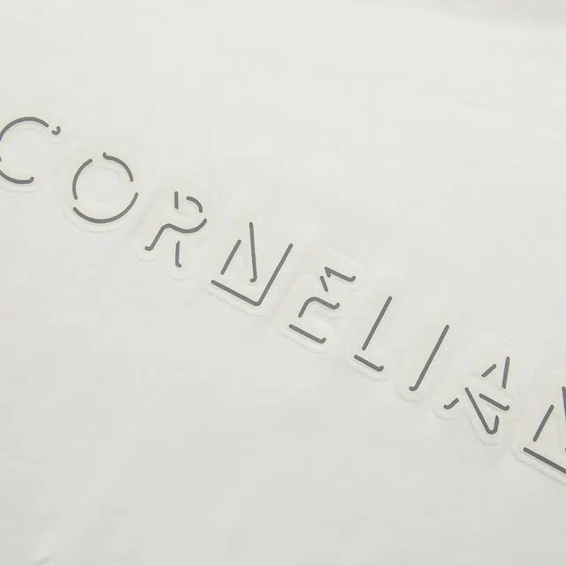 CORNELIANI T