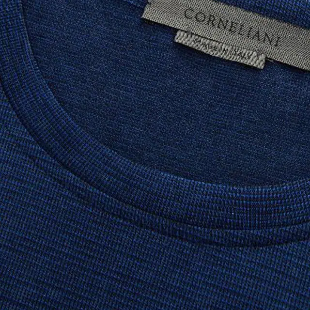 CORNELIANI T