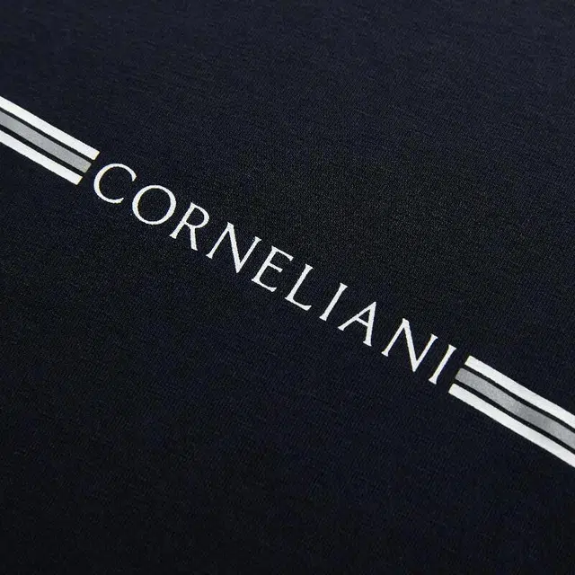 CORNELIANI T