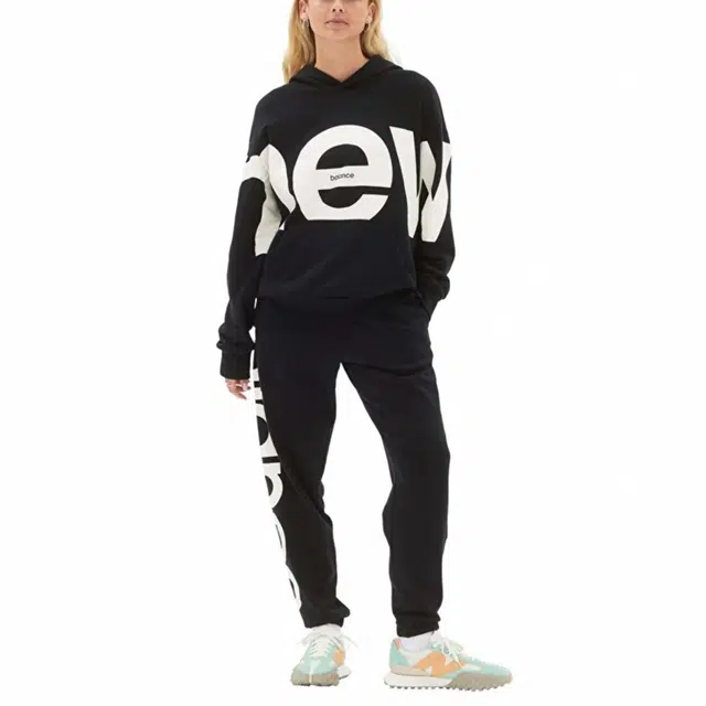 New Balance Logo