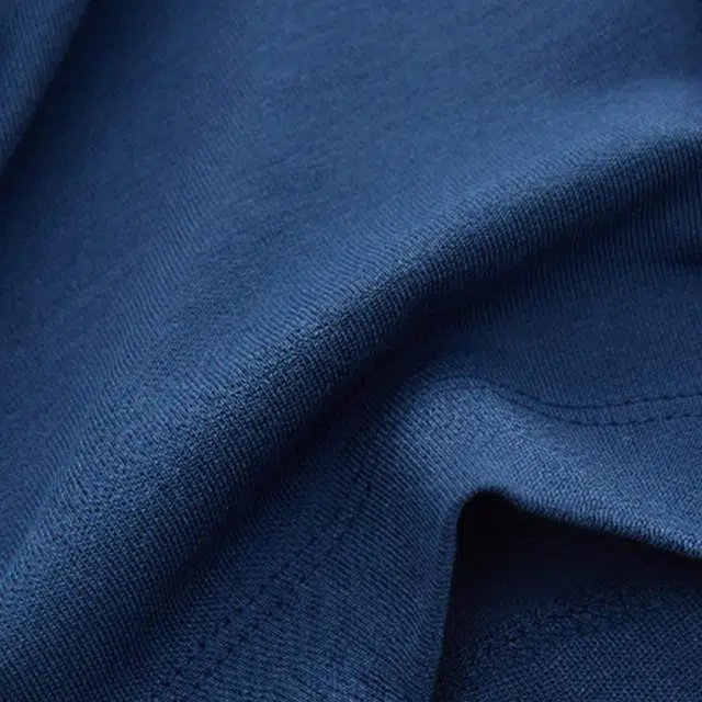 CORNELIANI T