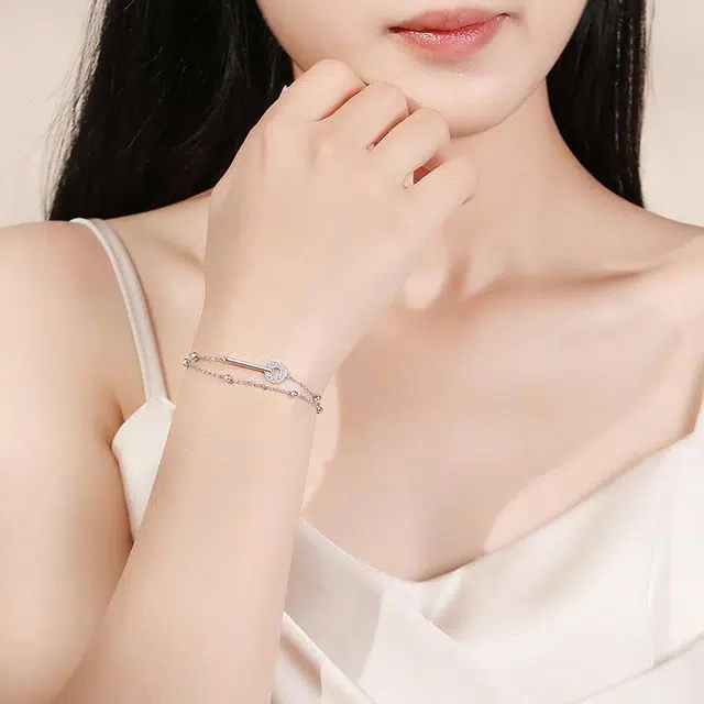 S925
