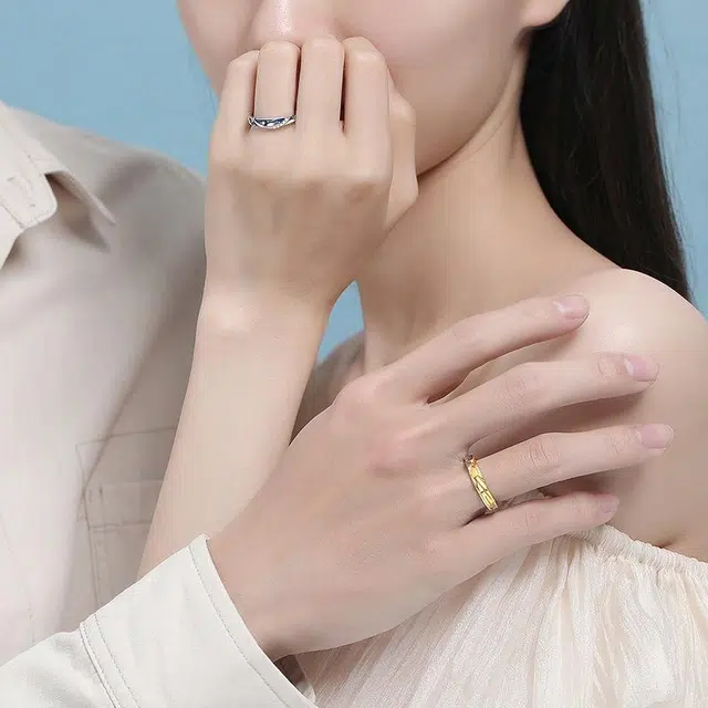 S925