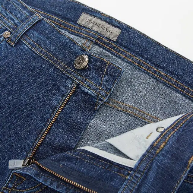 CORNELIANI