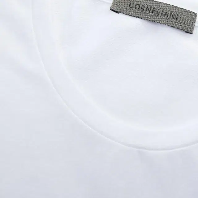 CORNELIANI T
