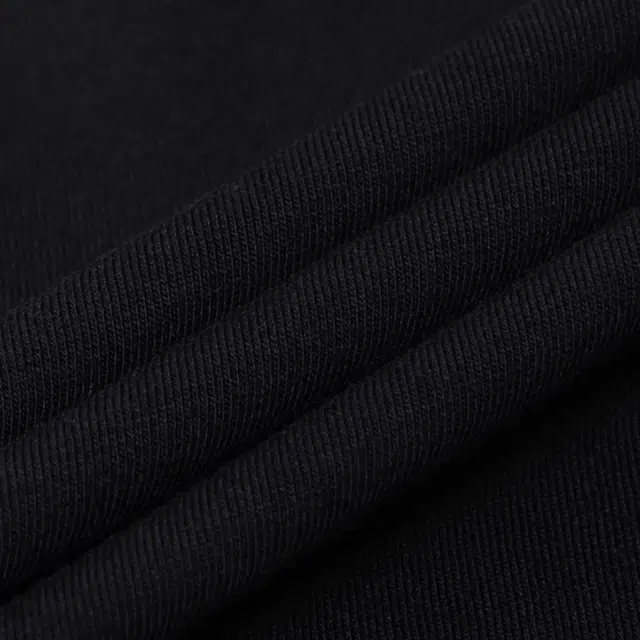 EMPORIO ARMANI SS22 EA7 T