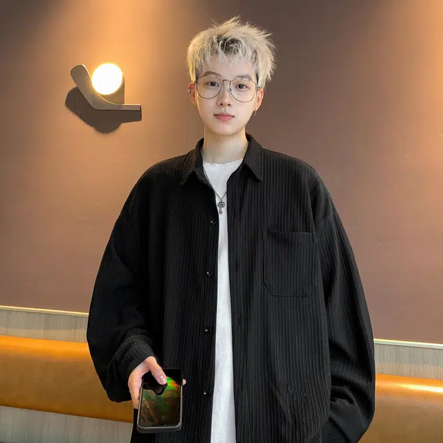 港风潮牌美式潮流提花设计大码重磅透气小清新简约基础款学院风单排扣纯色复古细条纹翻领加绒加厚保暖宽松长袖衬衫 男女同款 黑色