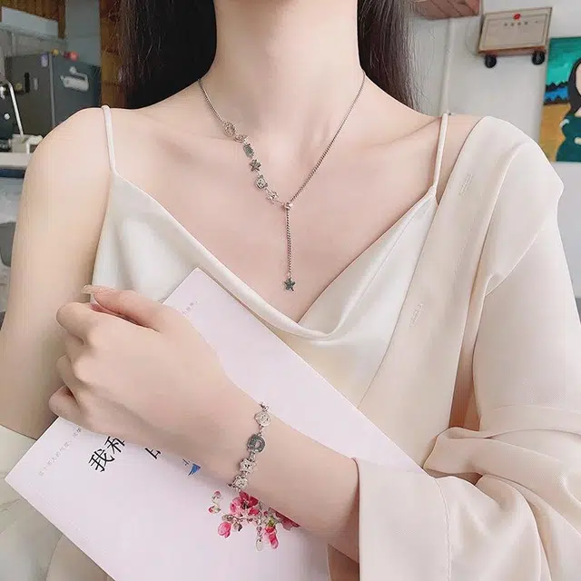 S925