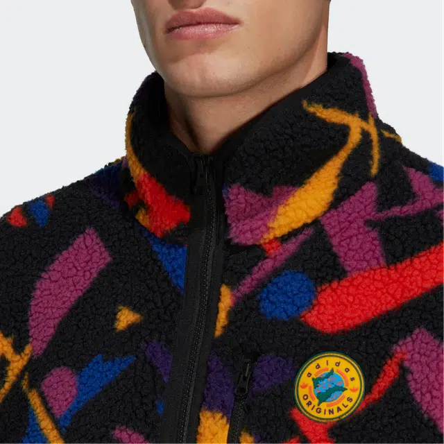 adidas originals FW22 Logo