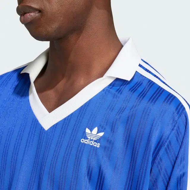 adidas originals ADICOLOR PIQUE logoT