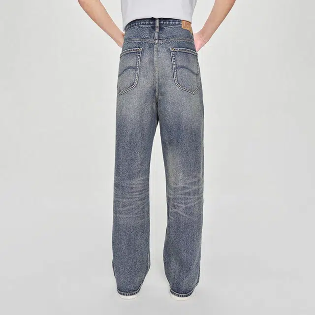 Lee SS25 Lee