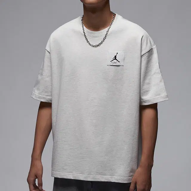 Jordan Flight Essentials LogoT