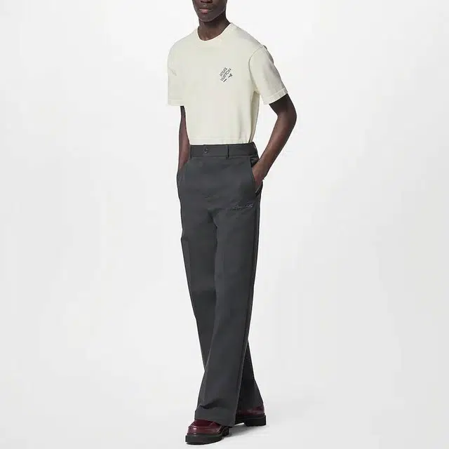LOUIS VUITTON LogoT