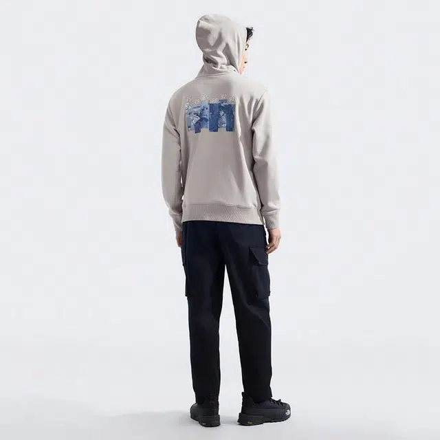 THE NORTH FACE