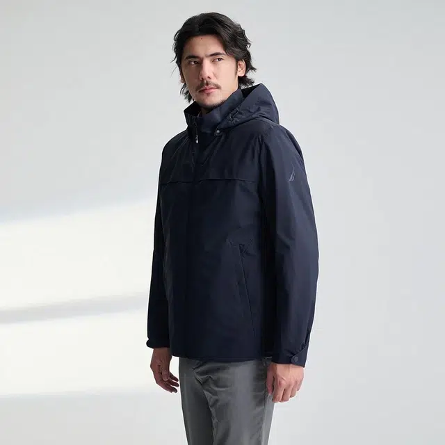NAUTICA