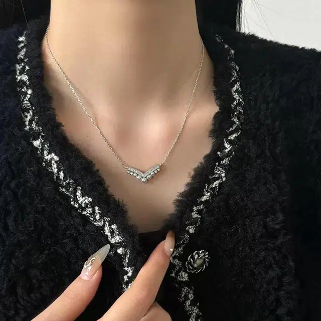 S925