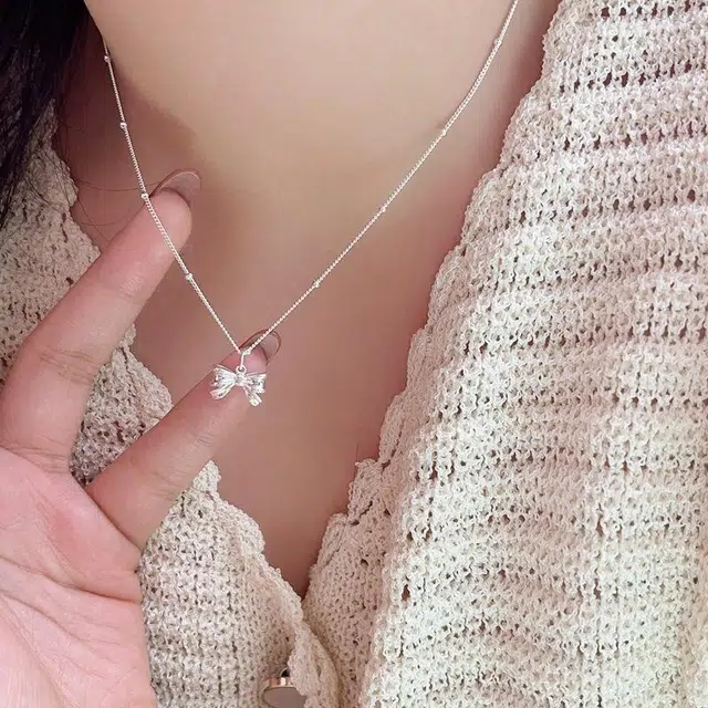 蝴蝶结 精致甜美可爱经典设计百搭项饰  爱骊 好运#在逃公主小众锁骨链 纯银 项链  女友浪漫礼盒 女款