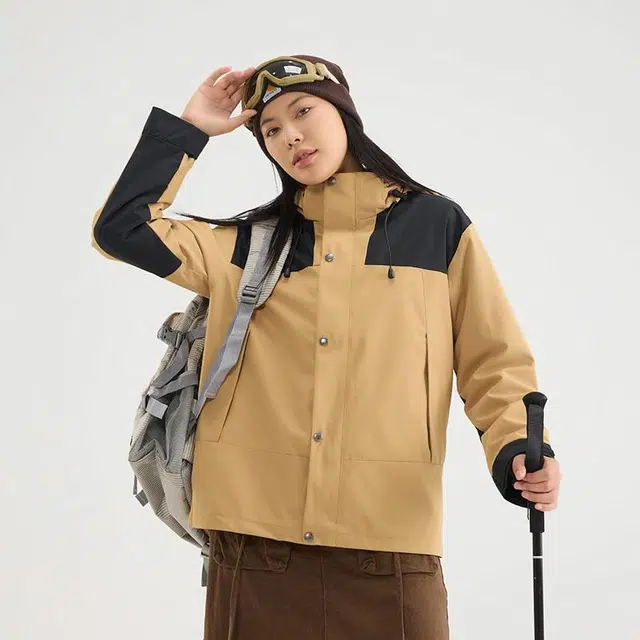 雅鹿  三合一山系户外休闲  防水防风防紫外线透气耐磨保暖冲锋衣 男女同款 深卡其