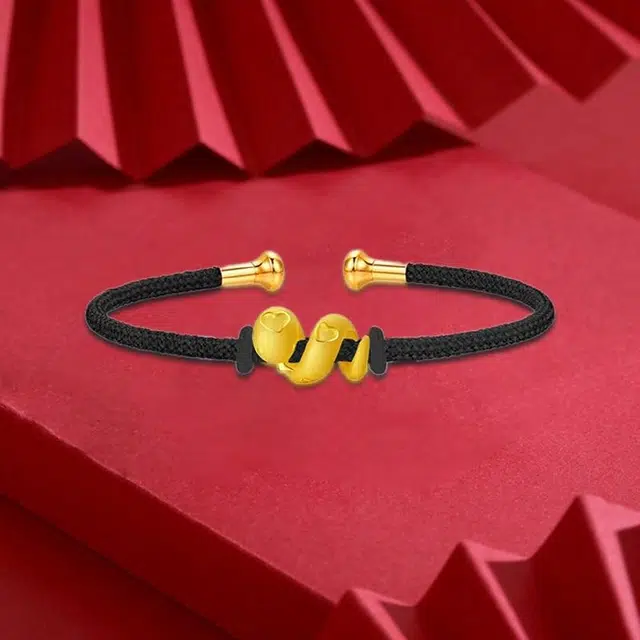 999