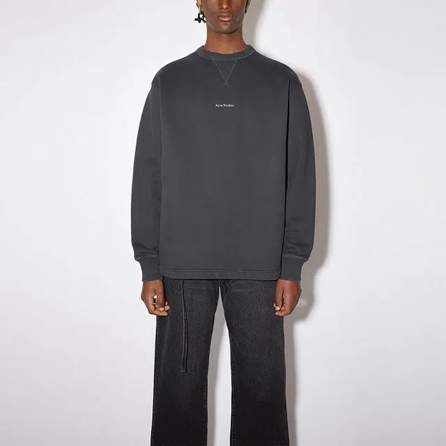 Acne Studios