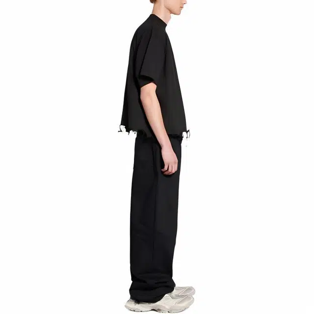 Balenciaga FW24 LogoT