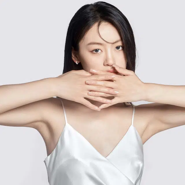 S925