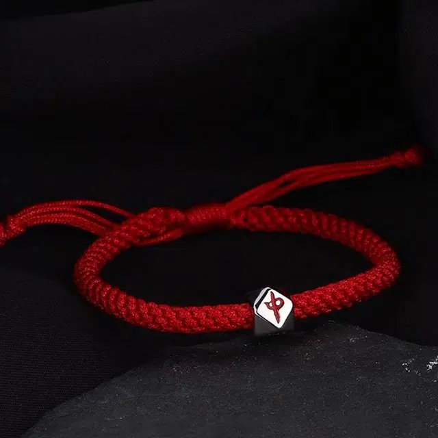 999