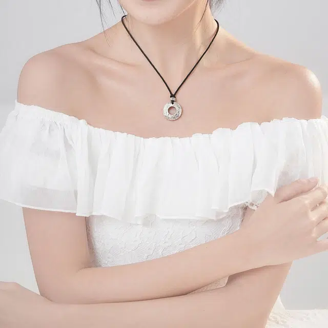 S925