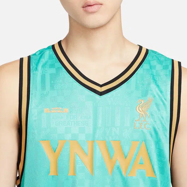 Nike Dri-Fit DNA