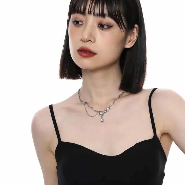MISS XIA JWY