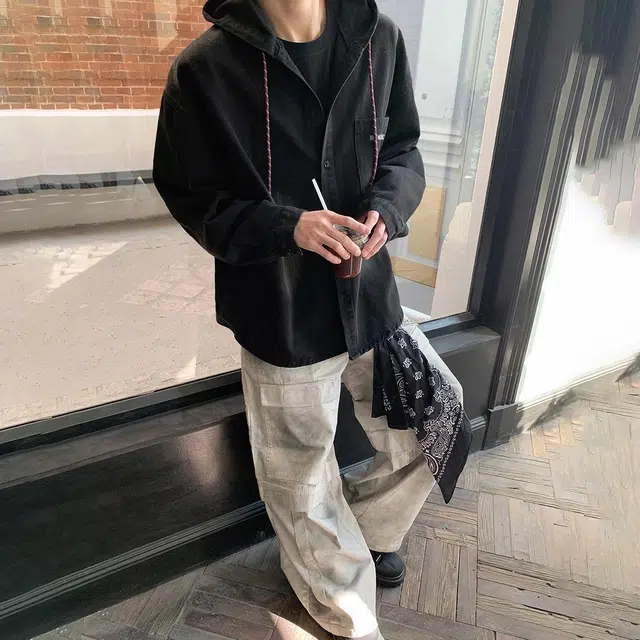 功夫熊猫 港风复古迷彩连帽落肩抽绳单排扣上衣街头嘻哈高街水洗做旧手绘字母刻字膜工艺甜酷风潮牌痞帅时尚潮流百搭牛仔外套 男女同款