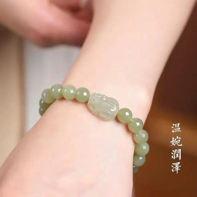 翡丽翠 新中式招财貔貅招财纳福蛇行大运 国风轻奢温柔婉雅气质百搭手饰#好运 和田玉手串 青玉 女款